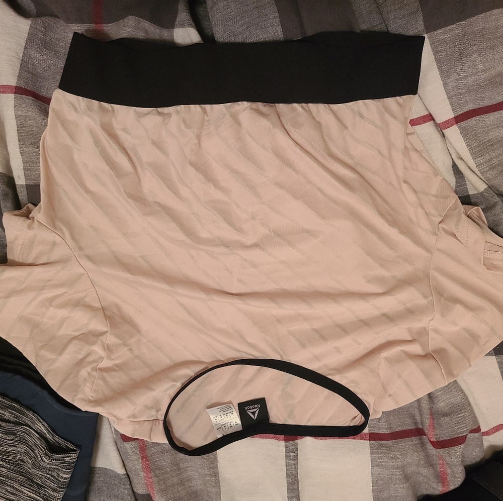 Reebok athletic crop